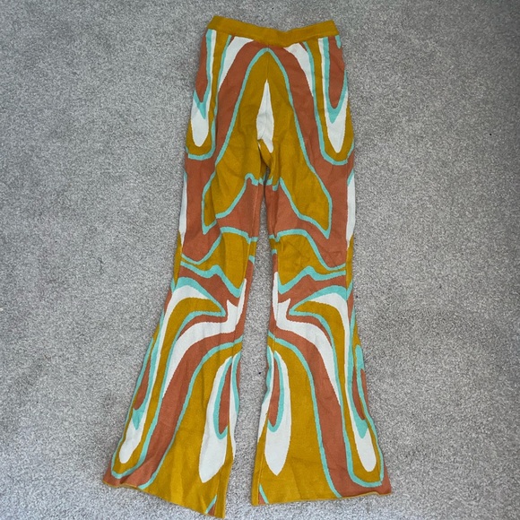 Nasty gal groovy flared pants🦋 - Picture 5 of 5